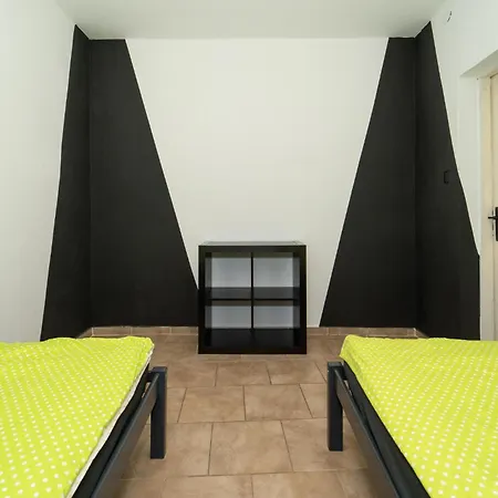 아파트 2 Bedroom Cozy In *