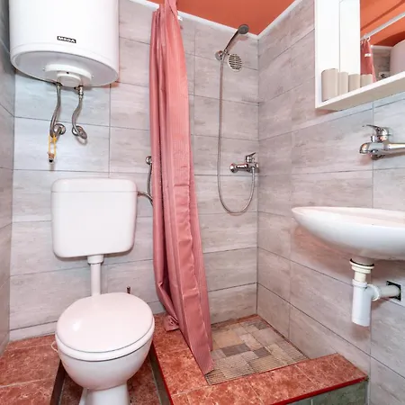 아파트 2 Bedroom Cozy In