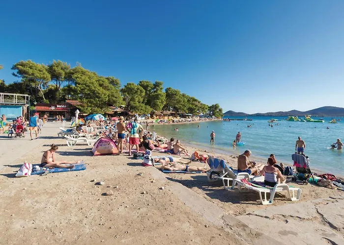 Apartman Cozy In With Wifi